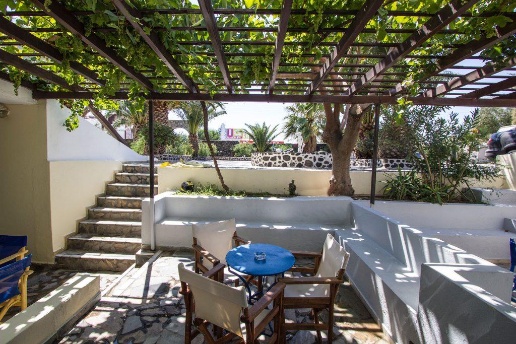 Petra Nera Hotel Perissa  Bagian luar foto